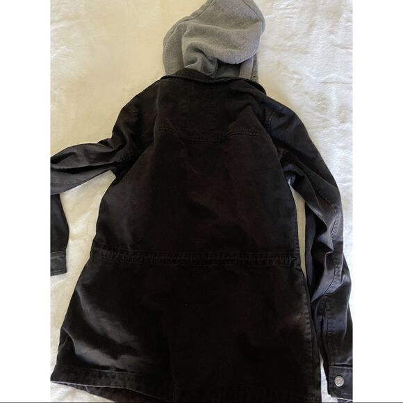 Black & Heather Gray Four-Pocket Military Jacket - Picture 7 of 8